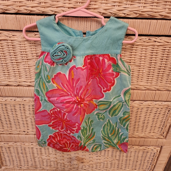 Dress - Picture 1 of 3